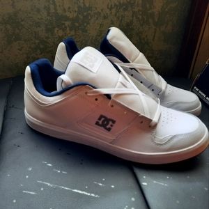 Size 14 dcshoes